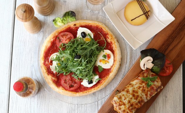 Photo de Parma Pizza & Lasagnes - Livraison Aix en Provence
