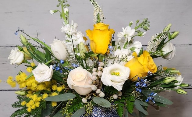 Photo of Almarosa Flowers & Gifts