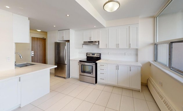 Photo of Affordable Apartment for Rent Yonge and Eglinton