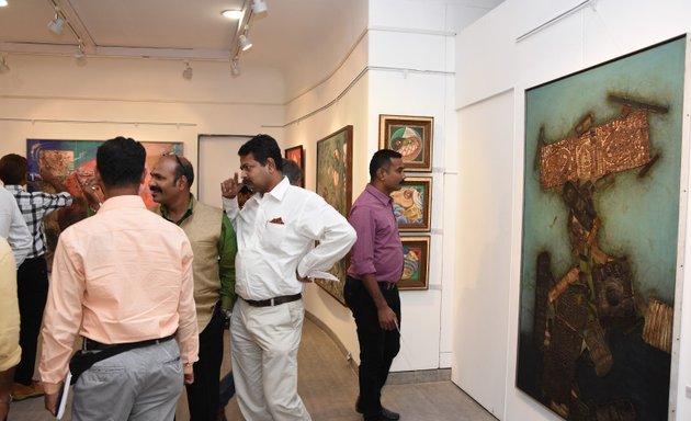 Photo of The Bombay Art Society