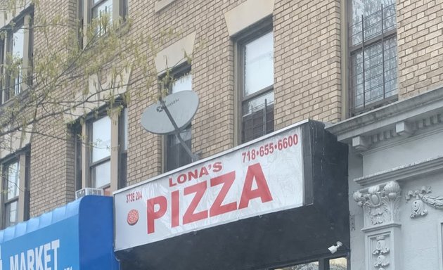 Photo of Lona's Pizza
