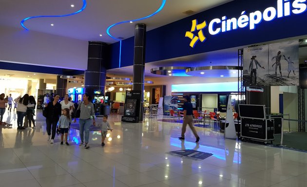 Foto de Cinépolis Galerías