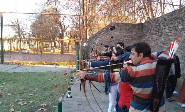 Foto de Arqueria Tradicional Greenhood