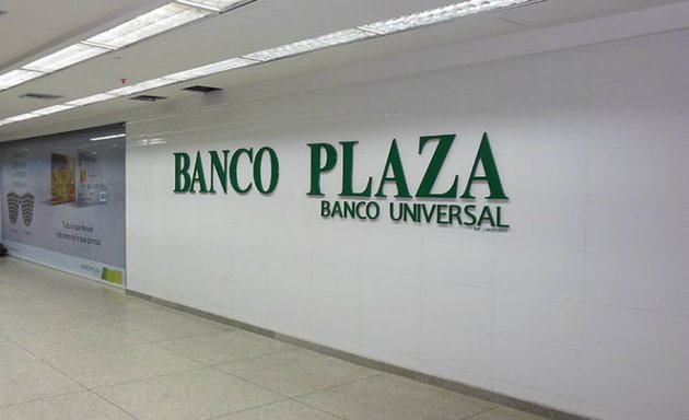 Foto de Cajero Banco Plaza