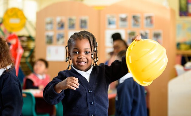 Photo of Camelot Primary School