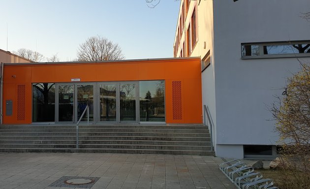 Foto von Mittelschule München, an der Reichenaustraße