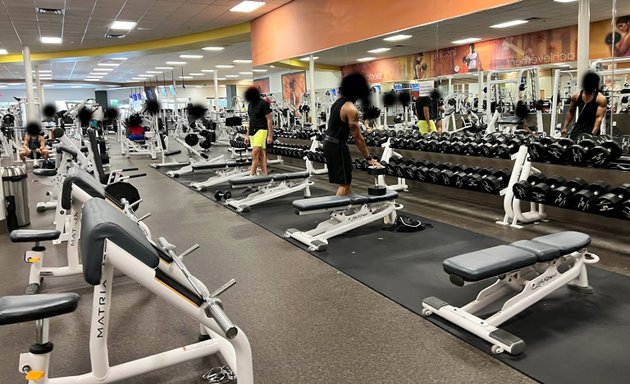 Photo of LA Fitness