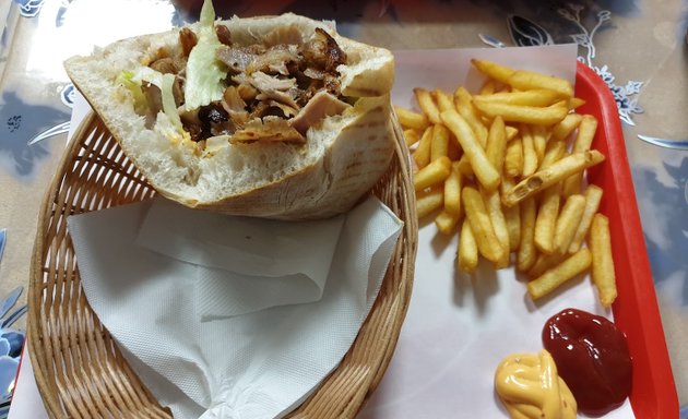 Photo de Mega Star Kebab