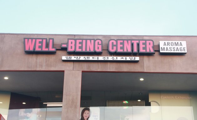 Photo of LA Wellbeing center