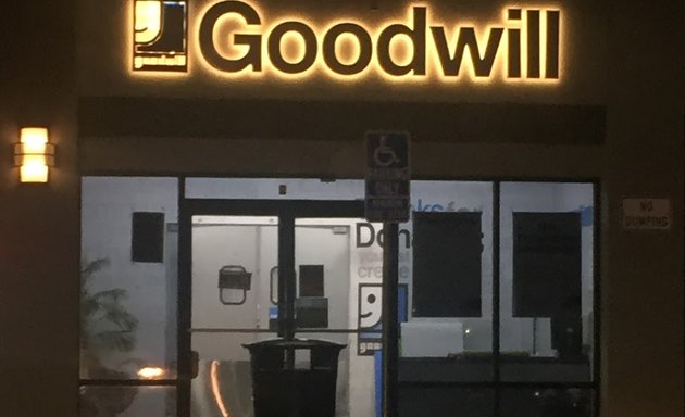 Photo of Goodwill Southern California