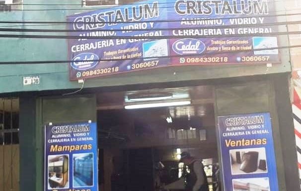 Foto de CRISTALUM, Aluminio y Vidrio, Puertas y Ventanas, Pergolas, Division de Interiores, Cortinas de Baño