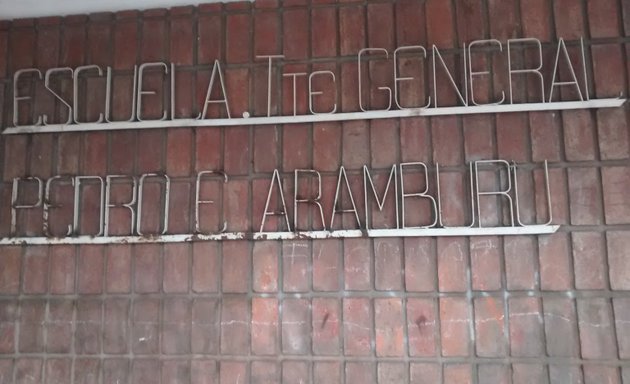 Foto de Escuela Tte. General Pedro E. Aramburu