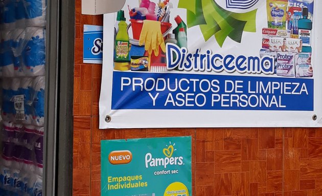 Foto de Districeema Productos de Limpieza Y Aseo personal