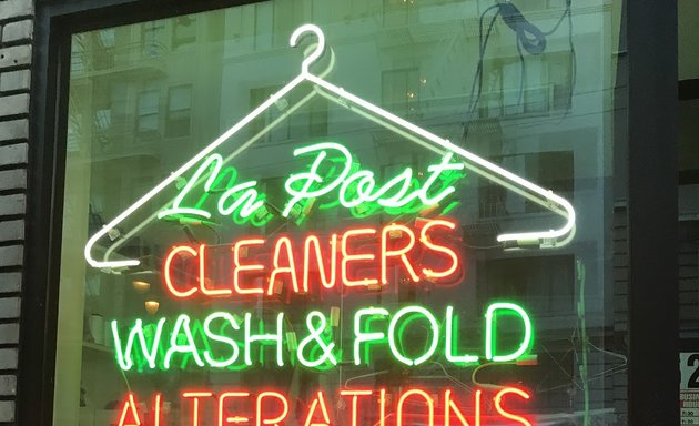 Photo of La Post Cleaners