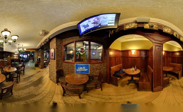 Photo of Finns Irish Pub