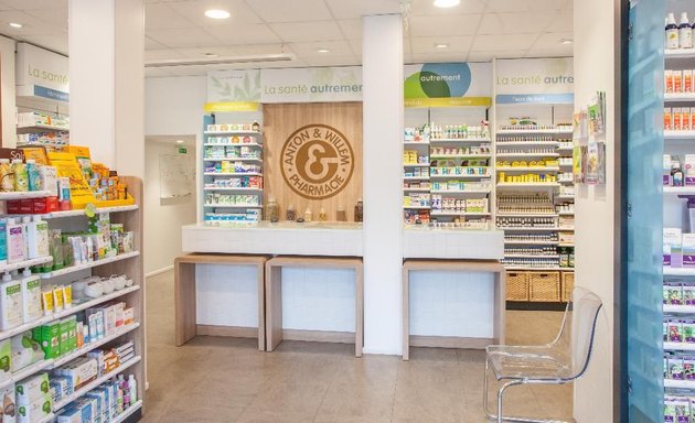 Photo de Pharmacie Du 80 Route De L'Hôpital Anton&Willem - Herboristerie