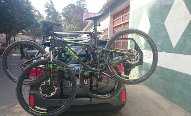 Foto de El Paso Market Biking Stop