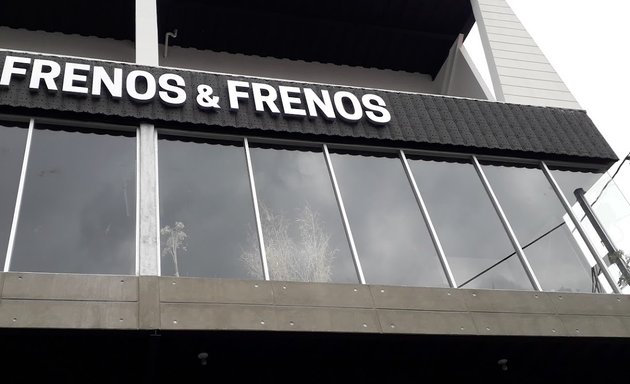 Foto de Frenos y Frenos