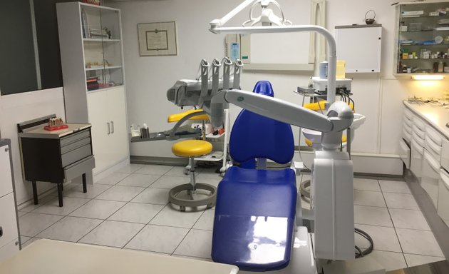 Photo de Dentiste Aix-en-Provence - Dr Laurence Ganancia