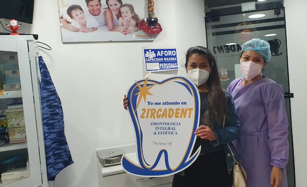 Foto de Dental Zircadent