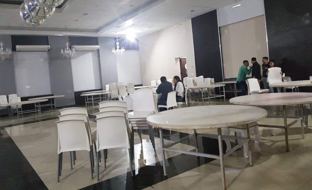 Foto de Salón Precedo