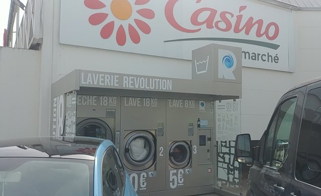 Photo de Laverie Revolution laundry