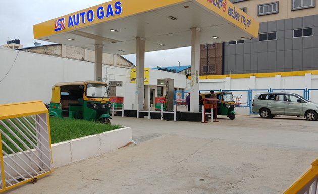 Photo of usk Auto gas