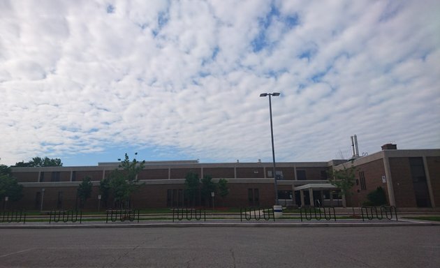 Photo of Laura Secord Secondary School