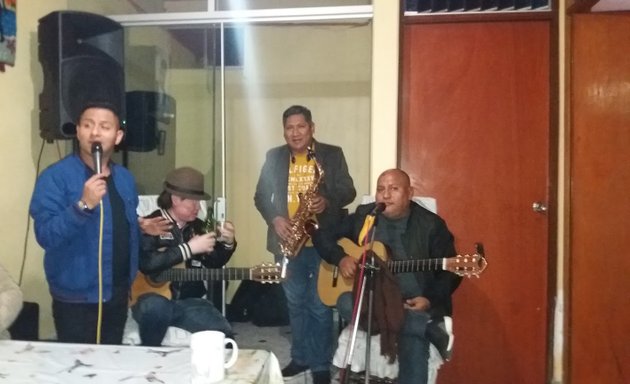 Foto de Música Ayacuchana - Edwin Farfan