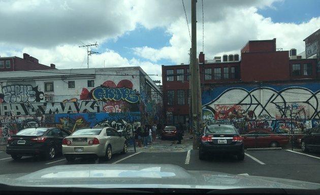 Photo of Graffiti Warehouse