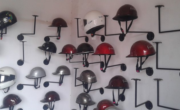 Photo of APR Standard Helmets