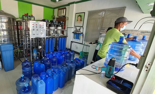 Photo of AGUA de VICTORIA Water Refilling Station