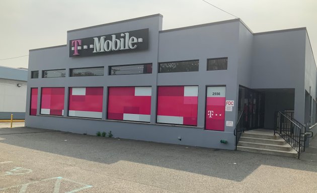 Photo of T-Mobile