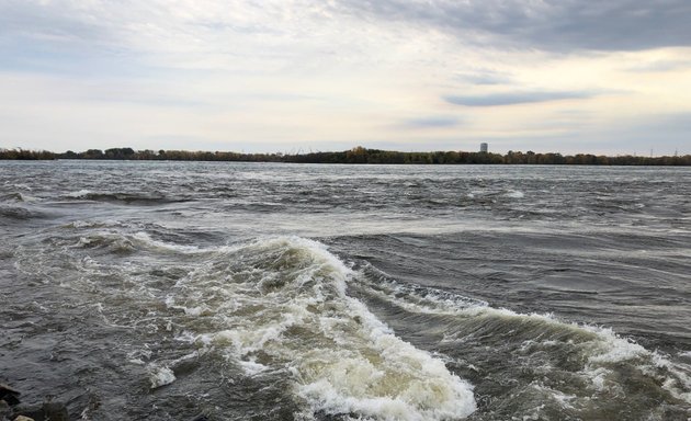 Photo of Des Rapides Park