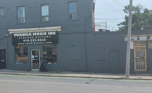 Photo of Tundra Music Toronto Guitar Store