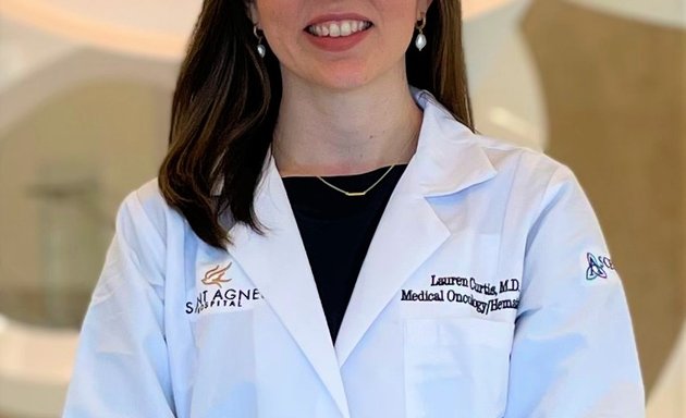 Photo of Lauren M. Curtis, MD