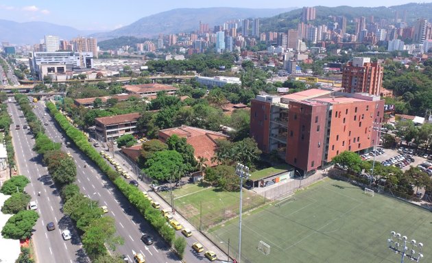 Foto de Politécnico Colombiano Jaime Isaza Cadavid Sede Medellín