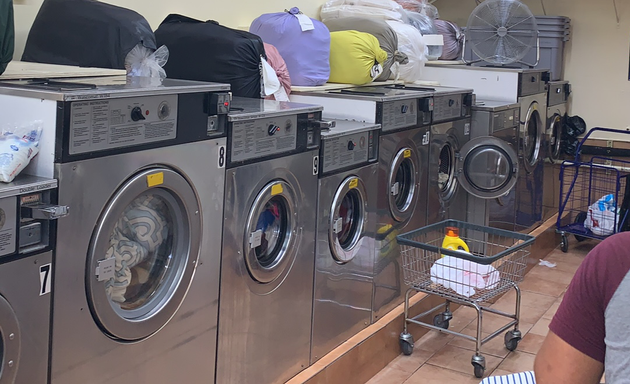 Photo of Lee Wash & Dry Laundromat