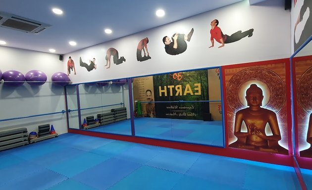Photo of Mickey Mehta's GYM & FITNESS Center conducted by VR FITNESS