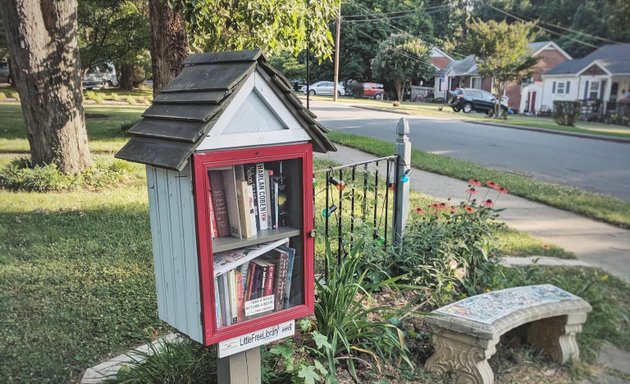 Photo of Merryoaks Free Little Library