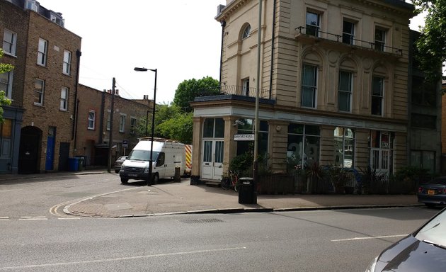 Photo of Southwark Park Primary School