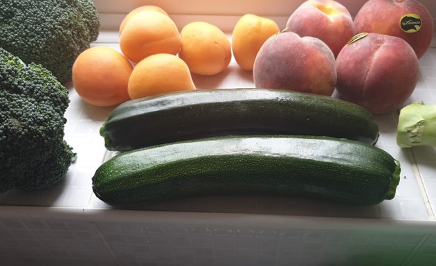 Photo of Parade Fruiterers