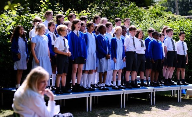 Photo of Harewood Church of England Primary School