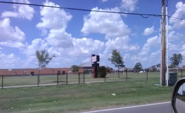 Photo of Briarwood Elementary School