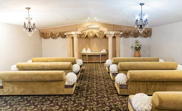 Photo of Cappella Del Fiore': Las Vegas Wedding Chapel