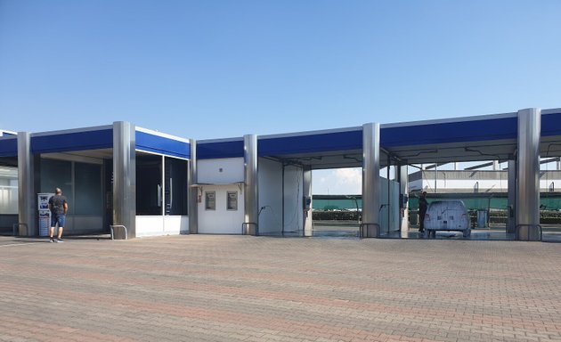 foto Carwash Autolavaggio