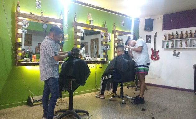 Foto de Peluquería Y Barbería