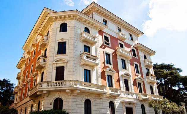 foto Rigamonti Re Agency Agenzia e Consulenza immobiliare Roma e Nazionale