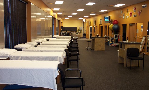 Photo of Athletico Physical Therapy - Garfield Ridge