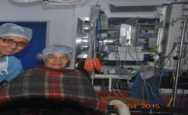Photo of Dr Suraj M. Gurav - Best Orthopedic Knee Joint Replacement Surgeon in Dadar Prabhadevi Mahalaxmi Charni Road mumbai